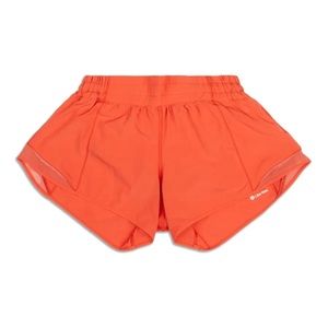 Lululemon Hotty Hot Shorts Size 4 Reg